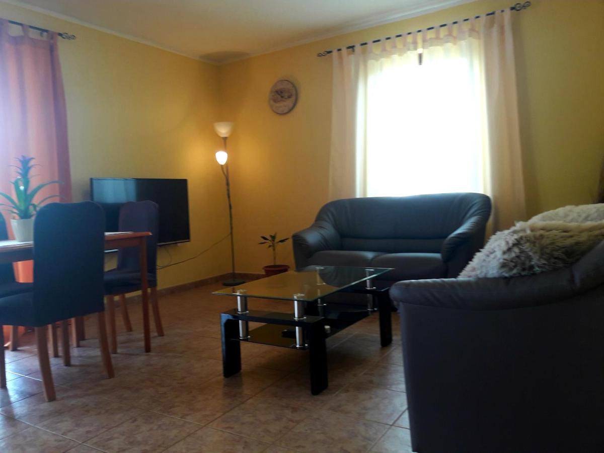 Apartments Angela Žbandaj Εξωτερικό φωτογραφία